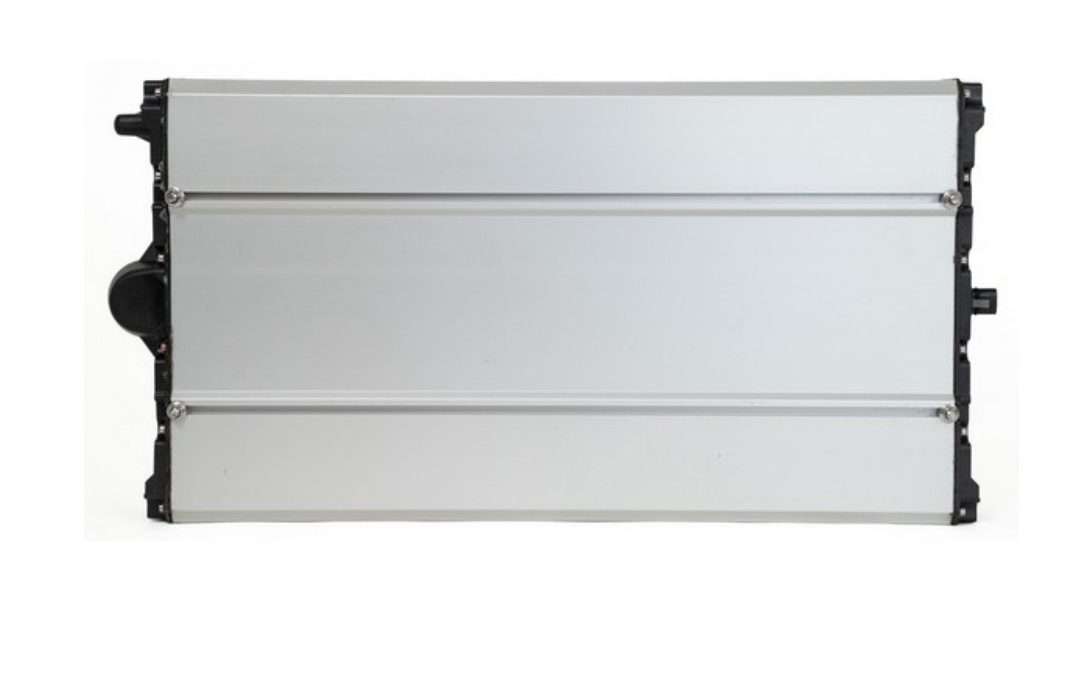 LE PROJECTEUR LED XION 384 E2