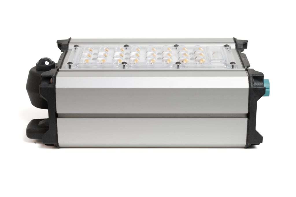 XION24 Projecteur LED Haute performance